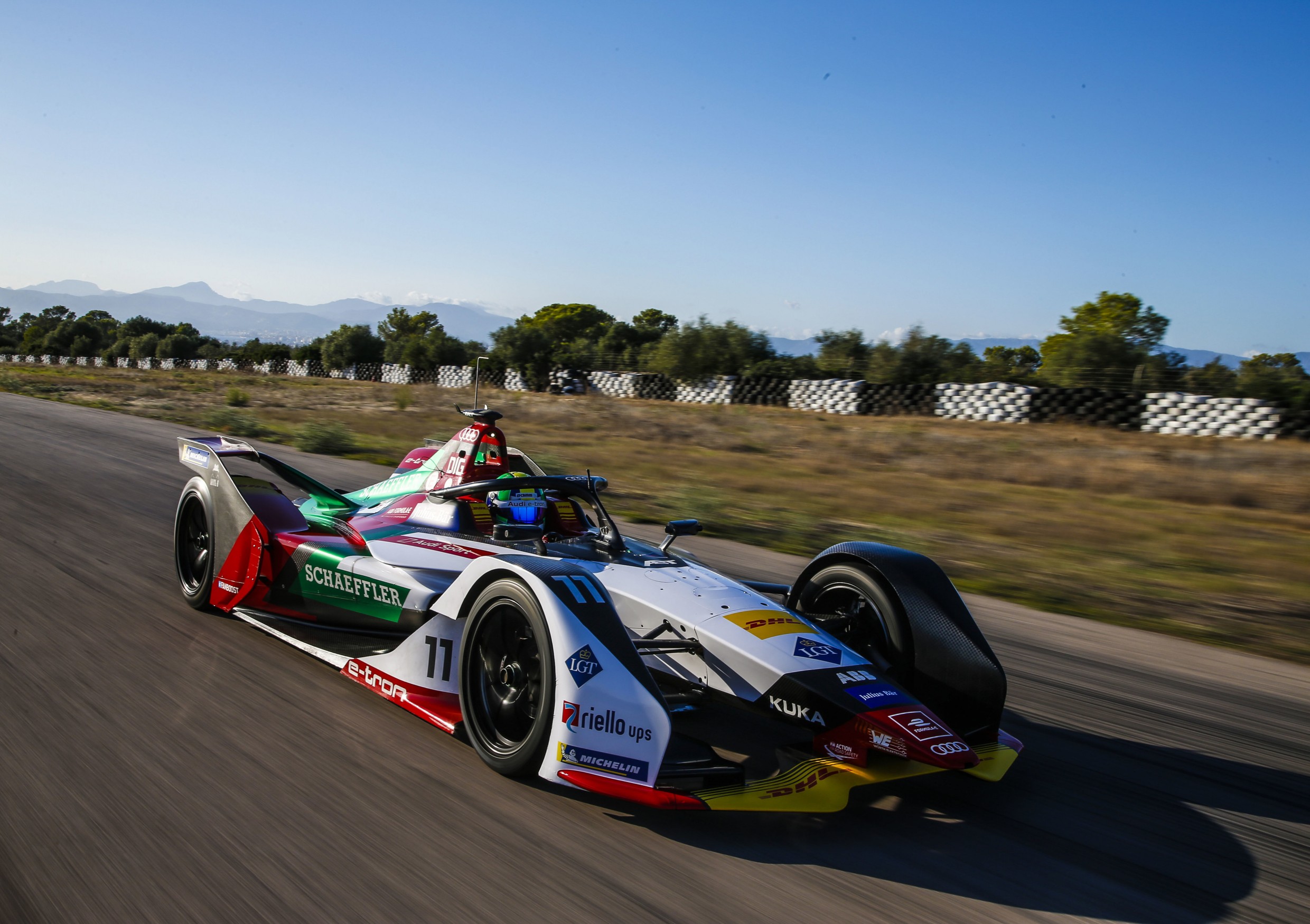 Audi e tron FE05 medium 3