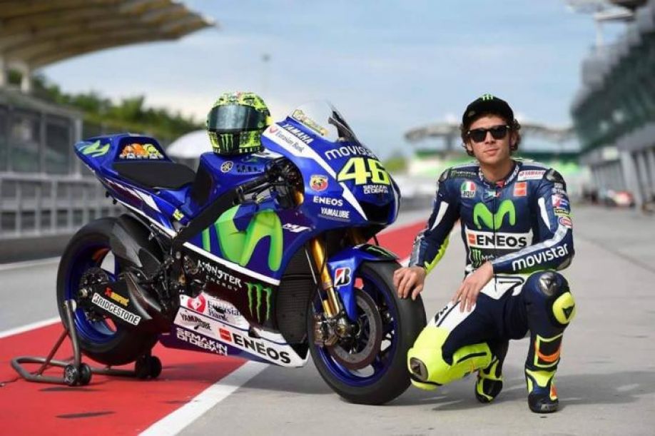 Rossi cumple 20 años entre la élite del motociclismo mundial