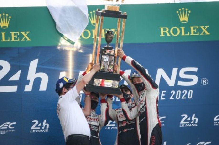 Otro fin de semana para la historia de TOYOTA GAZOO Racing: triplete en Le Mans y victoria en el Rally de Turquía