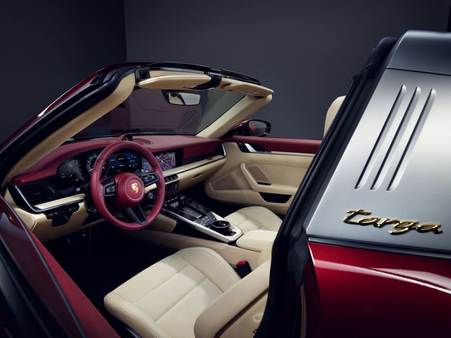 Porsche 911 Targa 4S Heritage Design: homenaje a la tradición