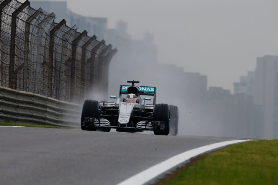 Nico Rosberg se muestra imparable y saldrá en la pole position del GP de China
