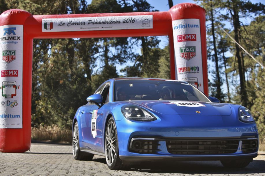 El nuevo Porsche Panamera fue presentado en una etapa especial de la Carrera Panamericana