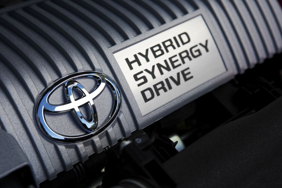 Casi la mitad de los vehículos vendidos por Toyota en Europa son híbridos eléctricos