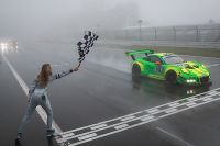 Gran triunfo de Porsche en las 24 Horas de Nurburgring